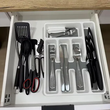 Bright & Modern - Rose Y Maya 발렌시아